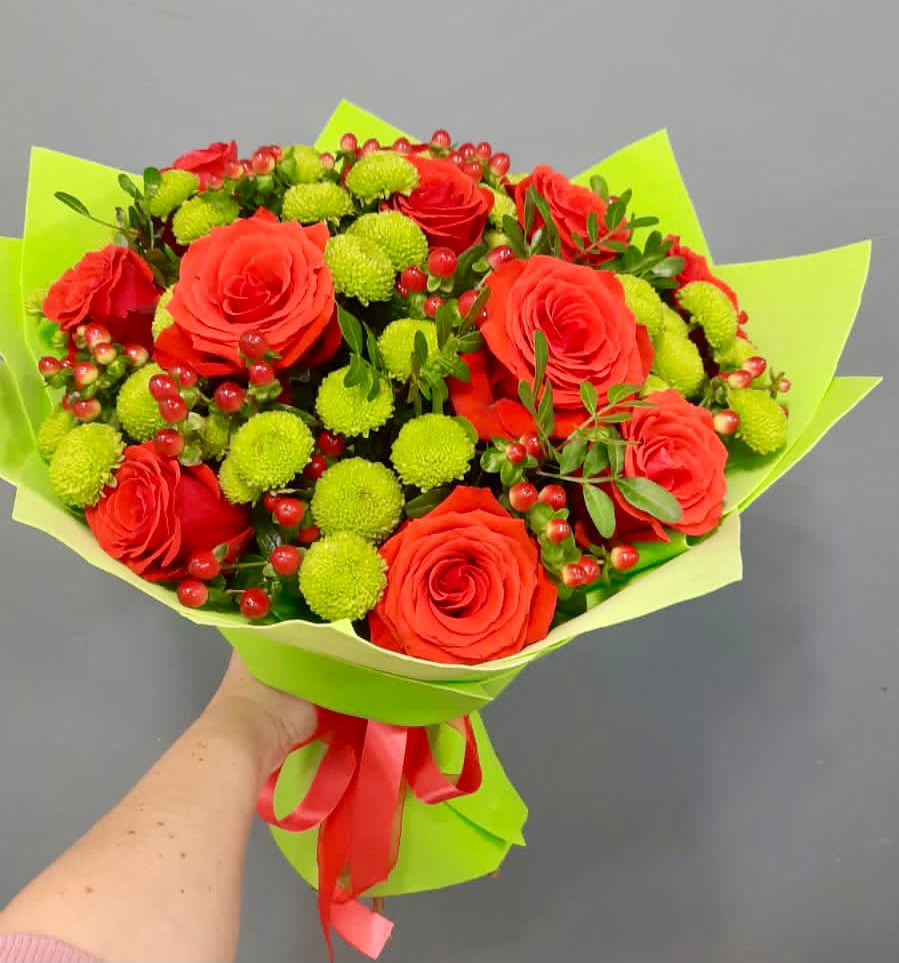 Букет цветов из: Хризантемы и Розы в Жилино-1