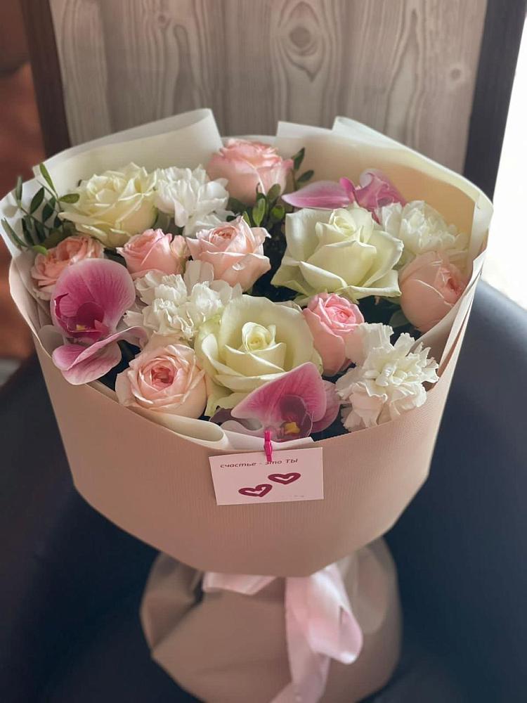 Букет цветов из: Орхидеи, Розы и Гвоздики в Жилино-1