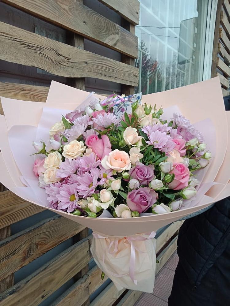 Букет цветов из: Розы и Хризантемы в Жилино-1