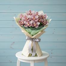 Букет цветов из:  Орхидеи и Розы в Жилино-1