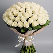 Букет 101 беля роза Белоснежка в Жилино-1