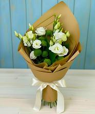 Букет цветов из:  Хризантемы и Лизиантусы в Жилино-1